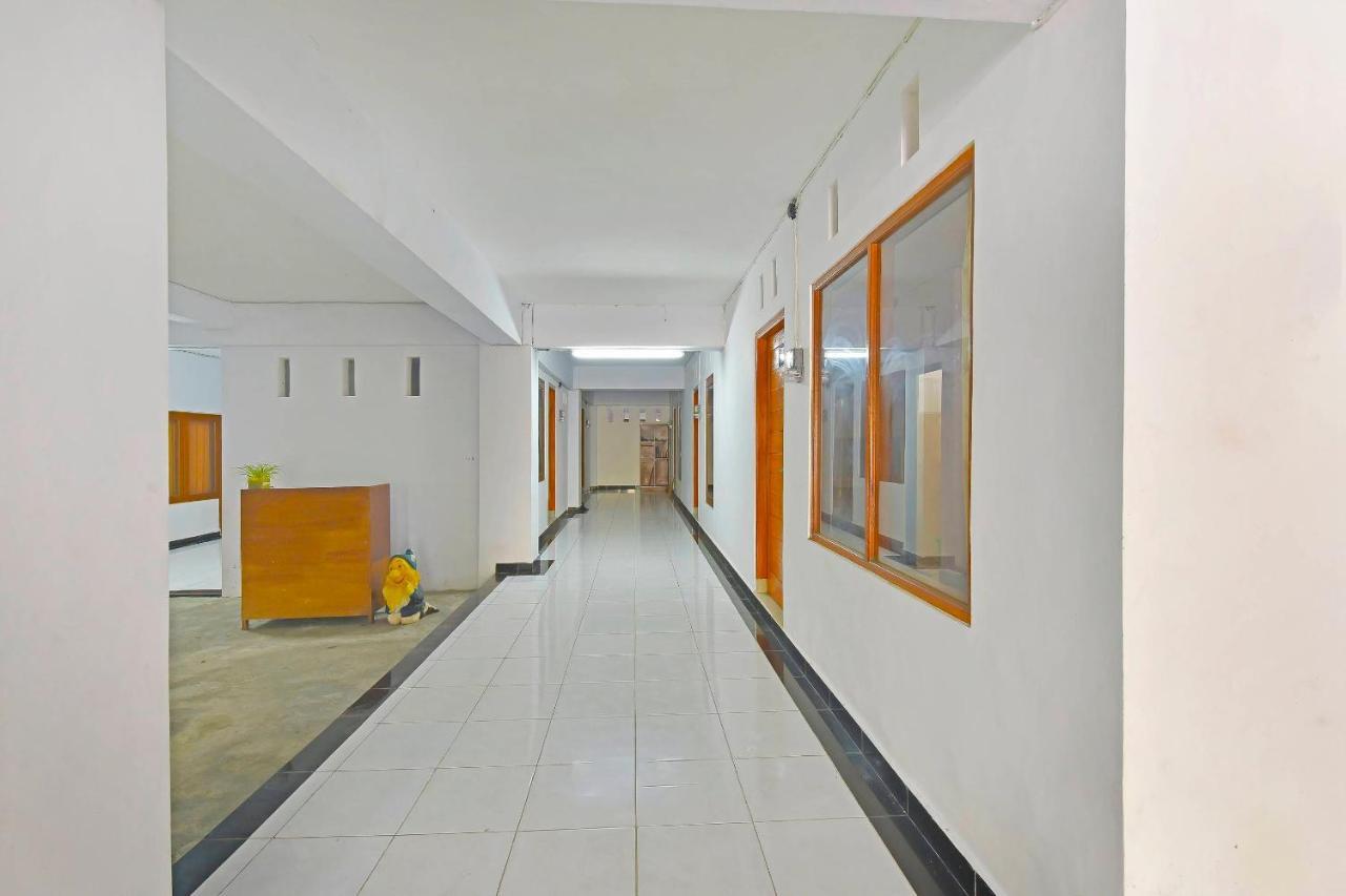 Oyo 90967 Soka Asri Guest House Darmasaba Kültér fotó